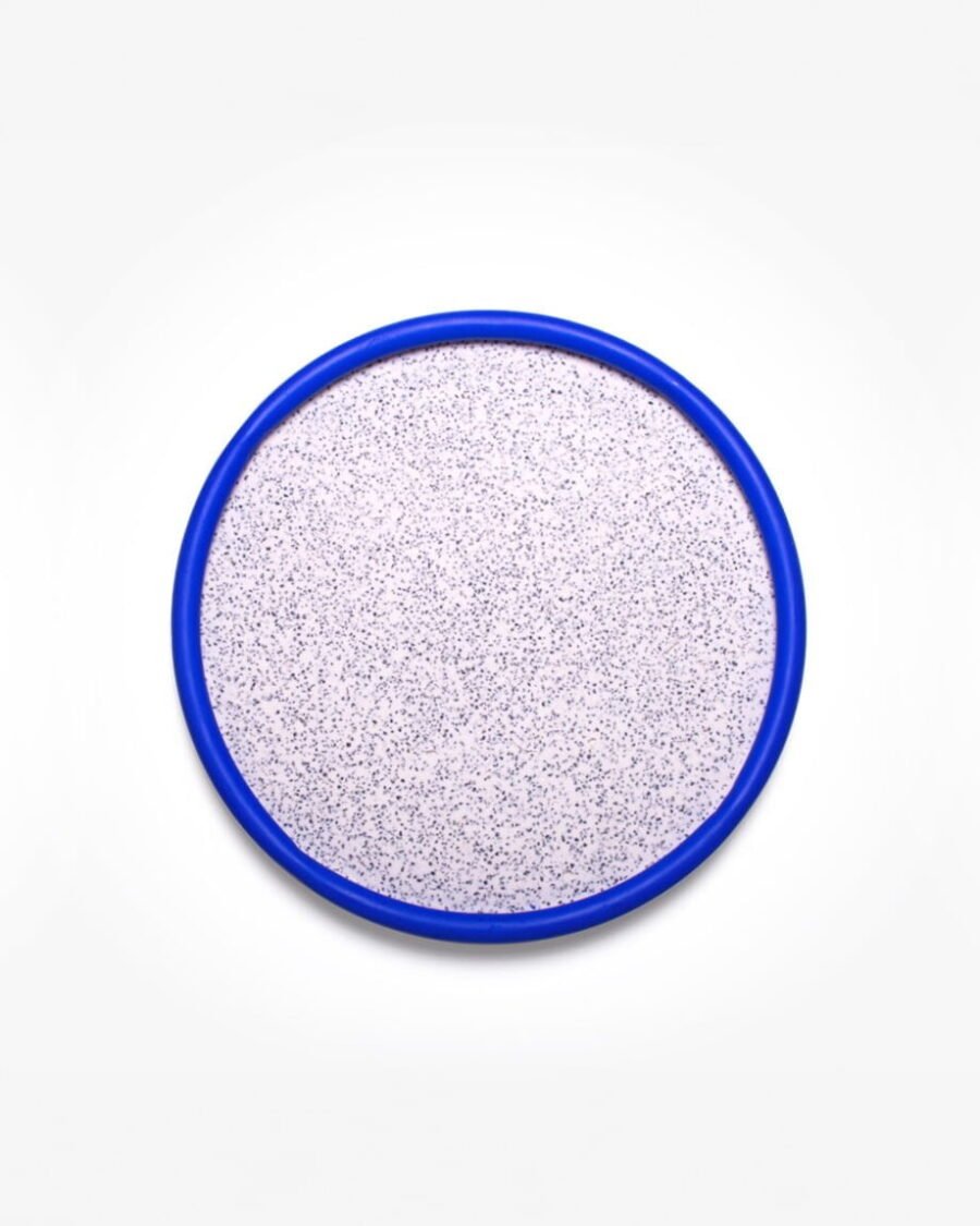 Stylish HOOP tray with a colorful blue hoop, designed for aperitifs.