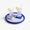 Stylish HOOP tray with a colorful blue hoop, designed for aperitifs, displaying two glasses with lemon and straws on a textured surface