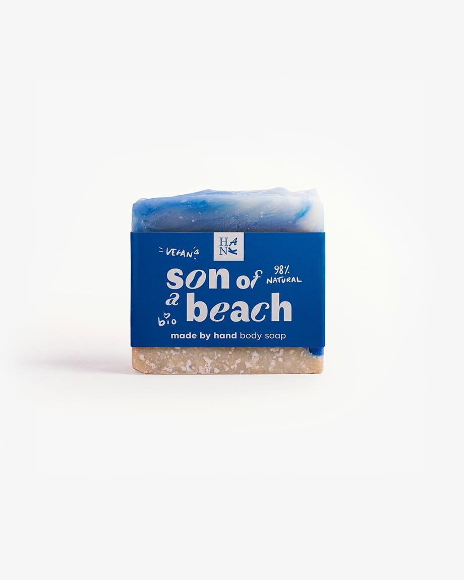 Organic soap bar inspired by the world's most pristine beaches, with blue waves and white sandy textures, scented with a fresh mojito fragrance.