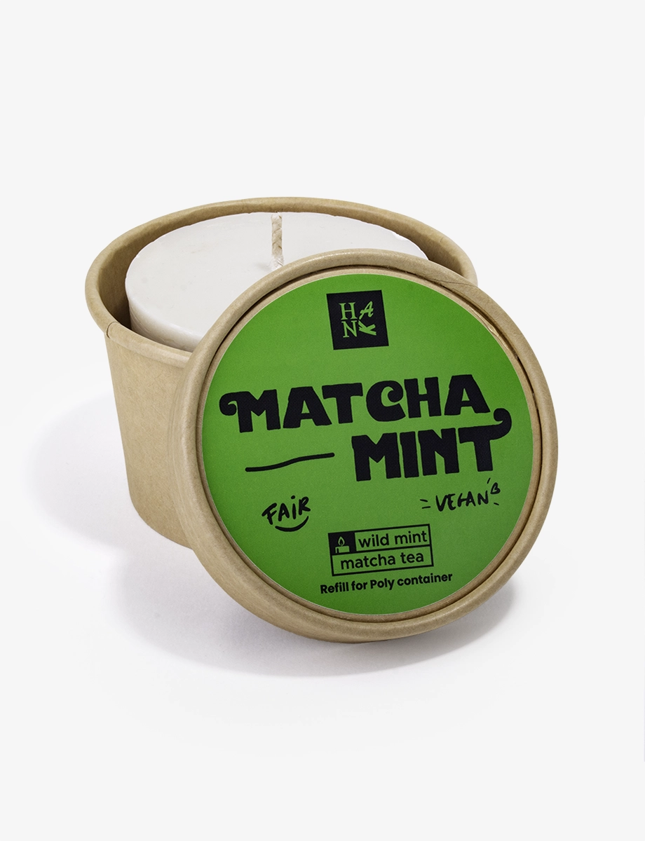 Matcha Mint Poly candle refill 185g – open container with fresh green wax by Hank Brussels